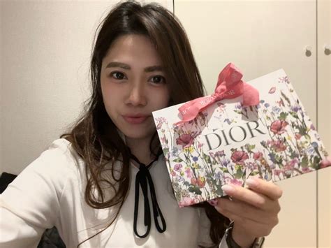 dior 名前 入り ファンデ